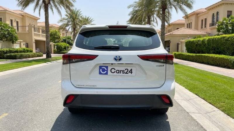 2023 Toyota Highlander thumbnail 3