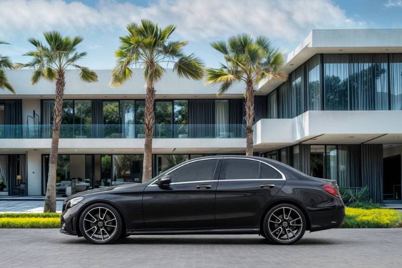 2021 Mercedes-Benz C-Class thumbnail 4