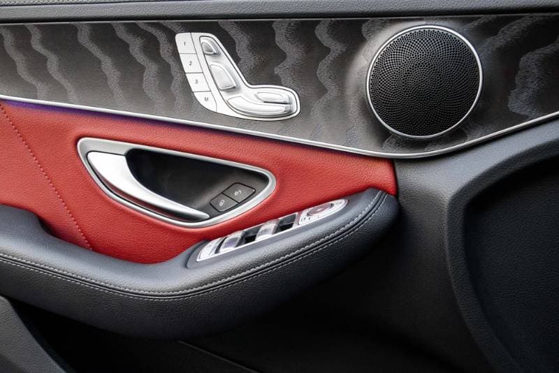 2021 Mercedes-Benz C-Class thumbnail 3