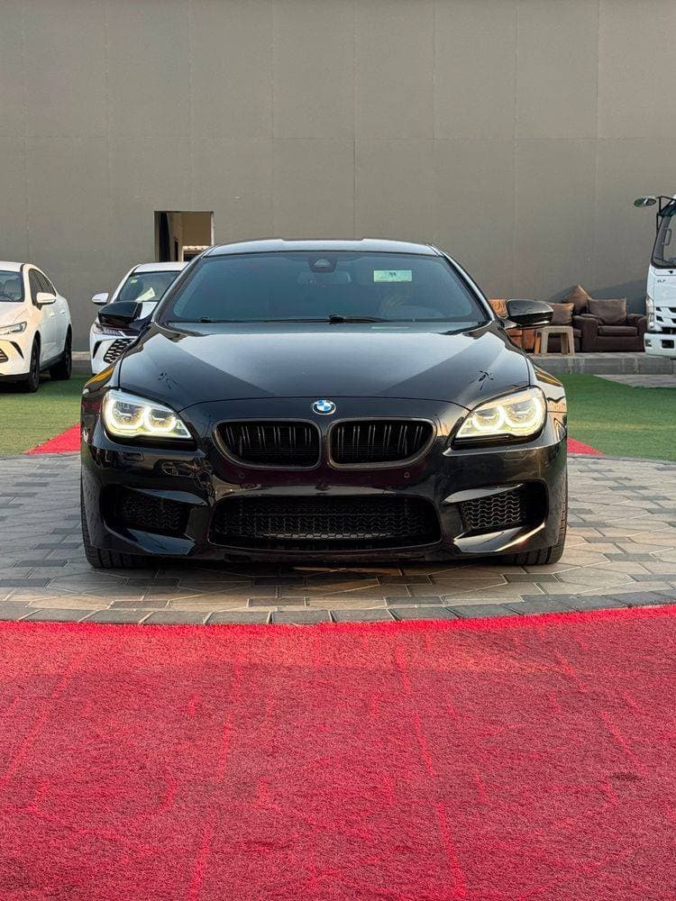 2017 BMW M6 Coupe thumbnail 3
