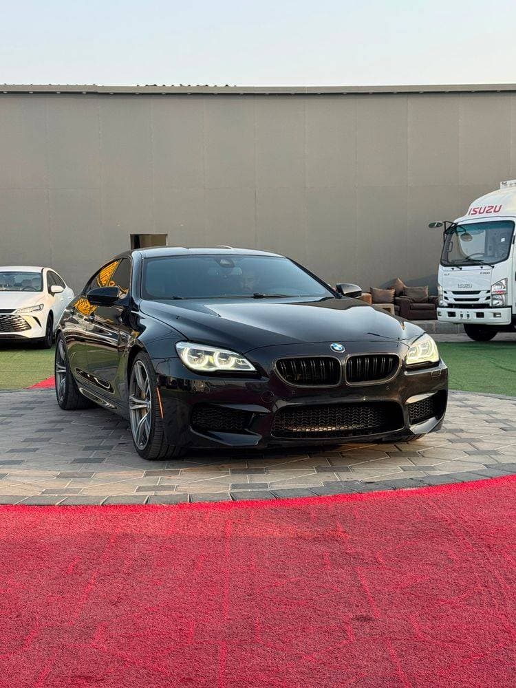 2017 BMW M6 Coupe thumbnail 6