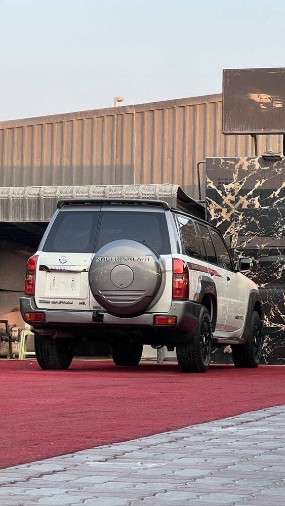 2019 Nissan Patrol thumbnail 3