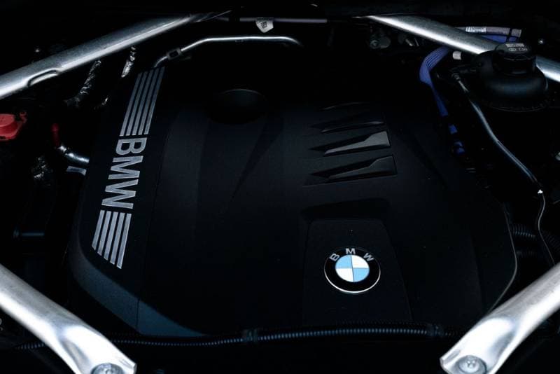 2023 BMW X7 thumbnail 2