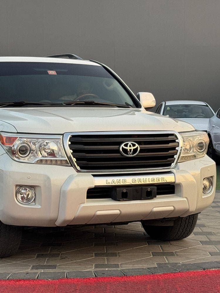 2012 Toyota Land Cruiser