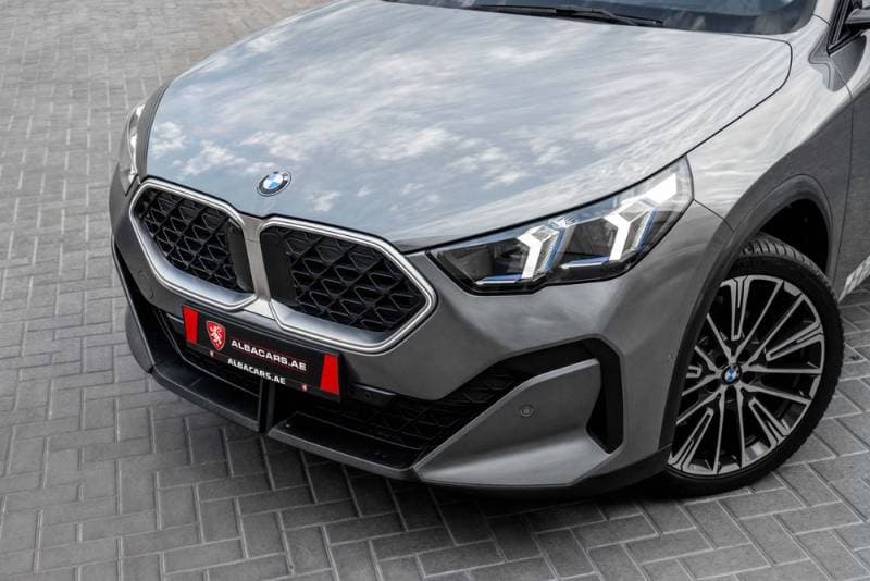 2025 BMW X2 thumbnail 7