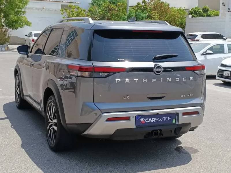 2024 Nissan Pathfinder thumbnail 5