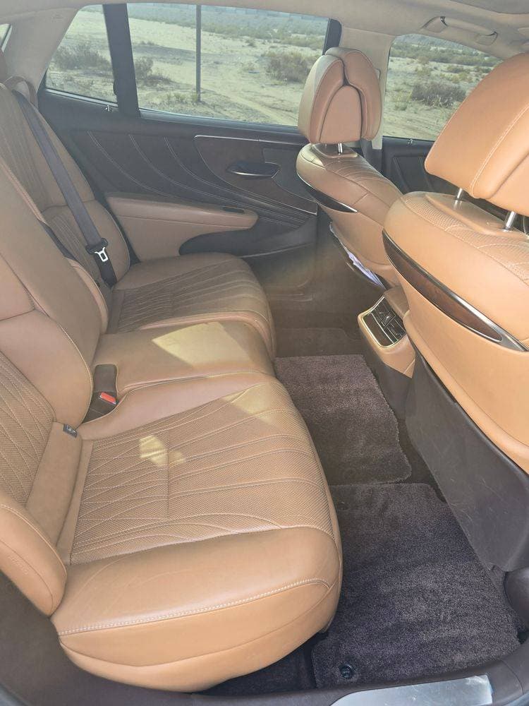 2020 Lexus LS thumbnail 3