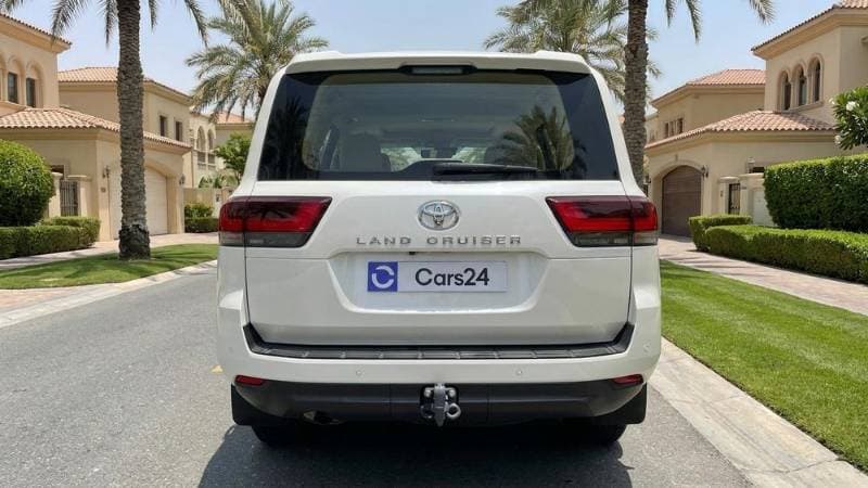 2024 Toyota Land Cruiser thumbnail 3