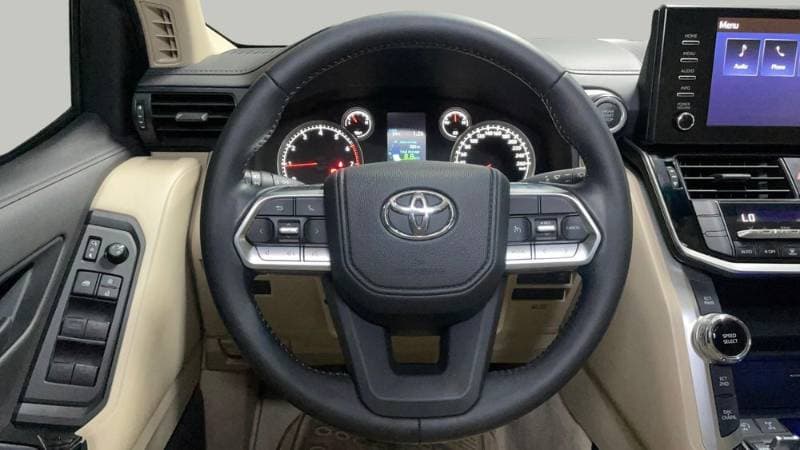 2024 Toyota Land Cruiser thumbnail 7