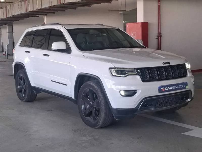2018 Jeep Grand Cherokee thumbnail 4