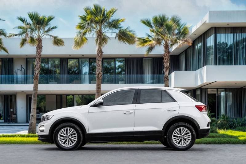 2021 Volkswagen T-Roc thumbnail 2