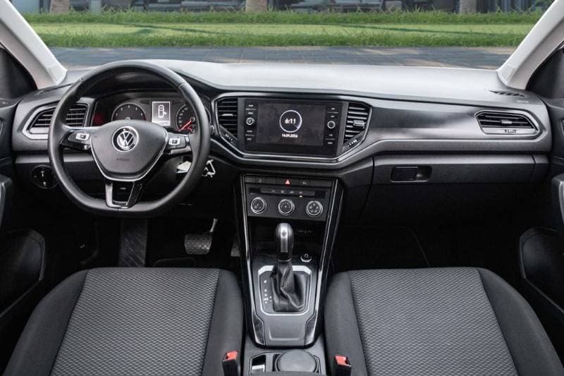 2021 Volkswagen T-Roc thumbnail 8