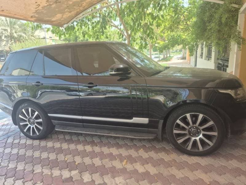 2014 Land Rover Range Rover thumbnail 2