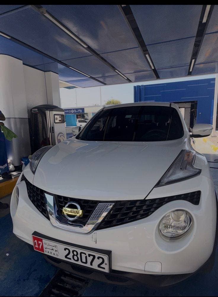 2015 Nissan Juke thumbnail 3
