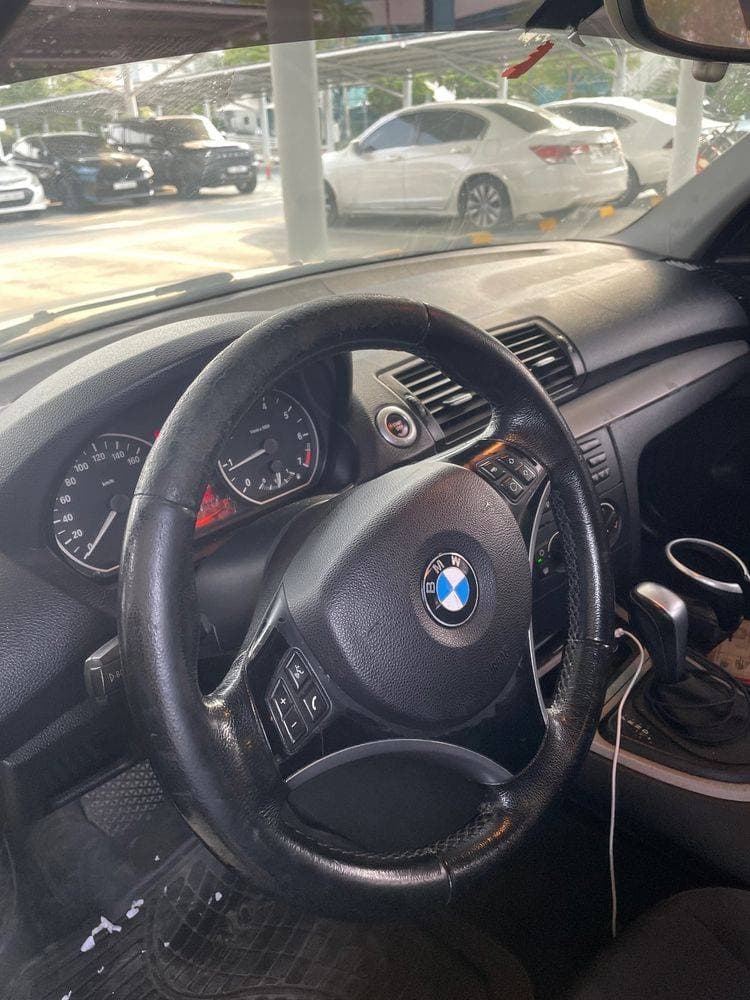 2009 BMW 1 Series Hatchback thumbnail 5