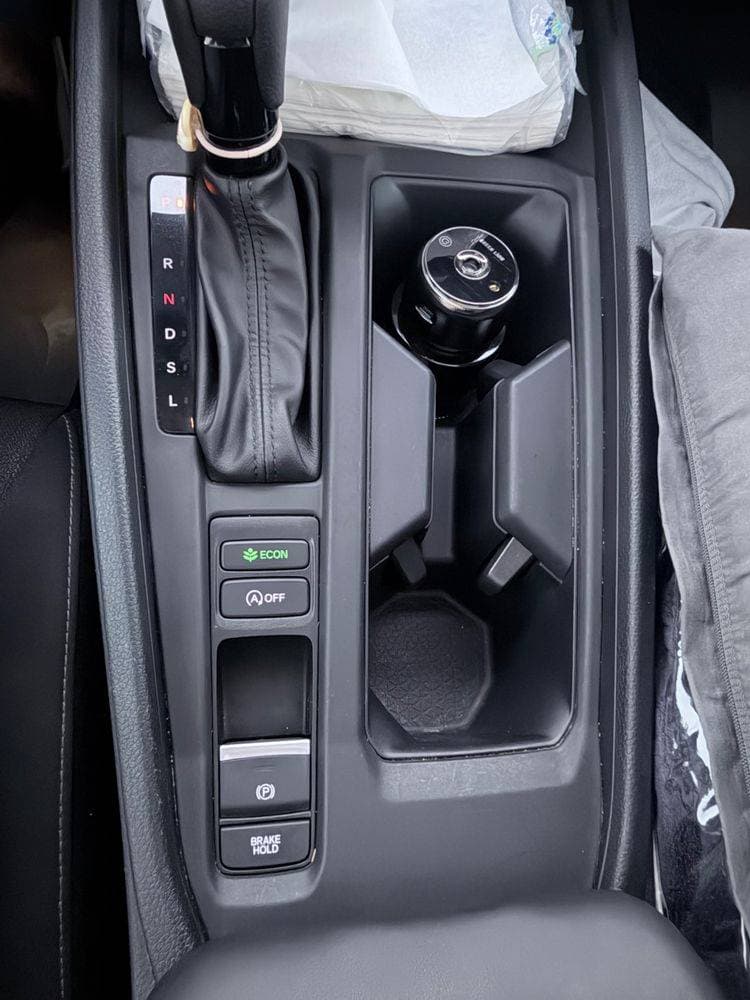 2023 Honda Accord thumbnail 5