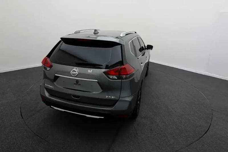 2018 Nissan X-Trail thumbnail 2