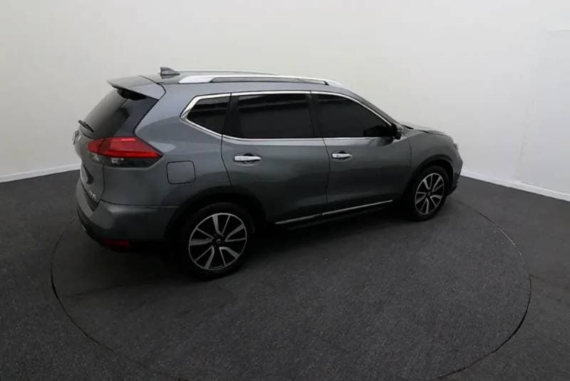 2018 Nissan X-Trail thumbnail 4