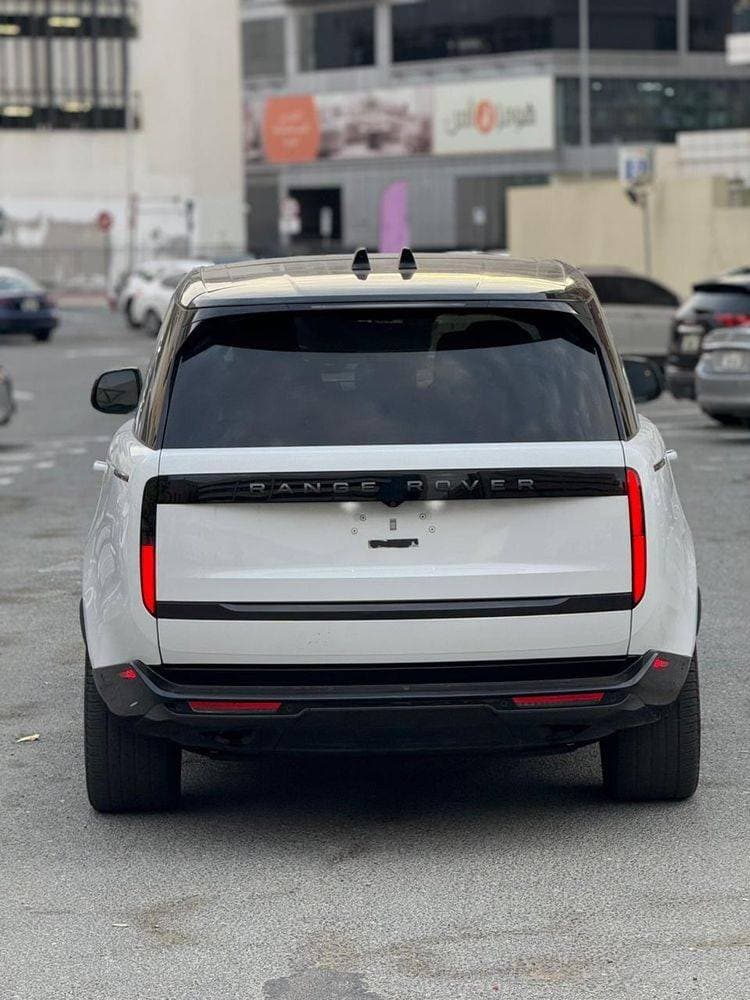2023 Land Rover Range Rover thumbnail 3