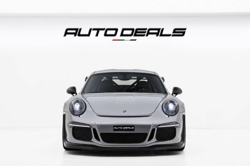 2016 Porsche 911 thumbnail 2