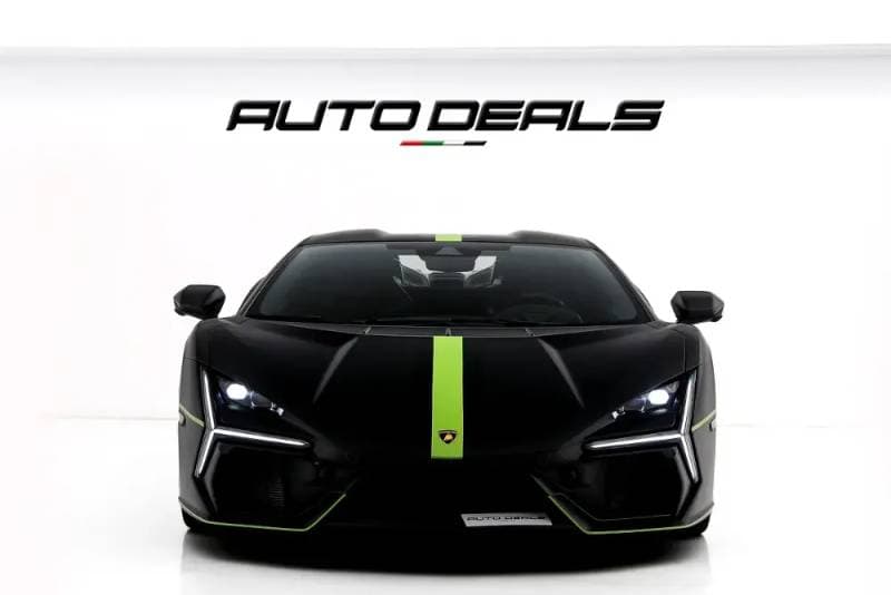 2025 Lamborghini Revuelto thumbnail 2