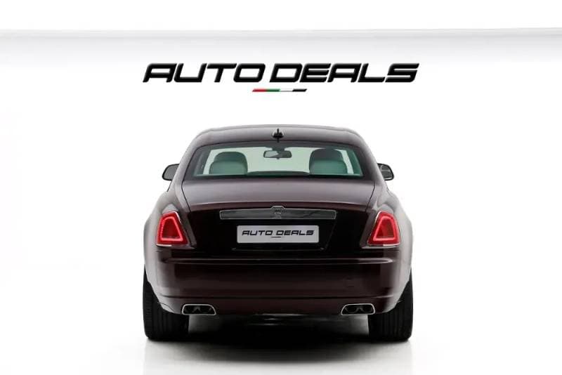 2016 Rolls Royce Ghost thumbnail 5
