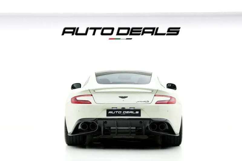 2018 Aston Martin Vanquish thumbnail 5