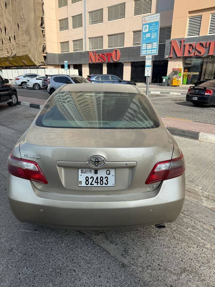 2008 Toyota Camry thumbnail 2
