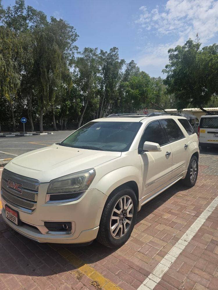 2014 GMC Acadia thumbnail 3