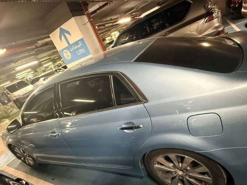 2011 Toyota Avalon thumbnail 4