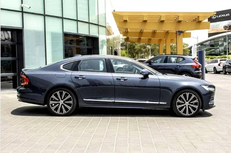 2024 Volvo S90 thumbnail 2