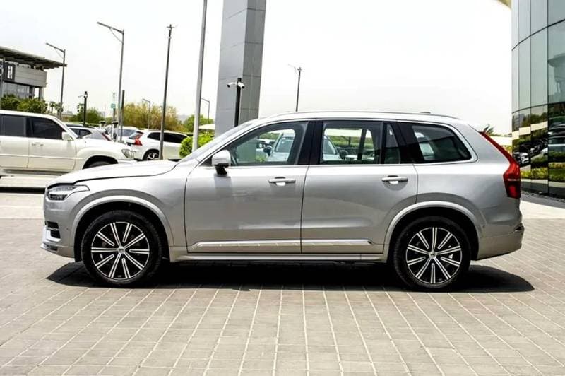2024 Volvo XC90 thumbnail 2