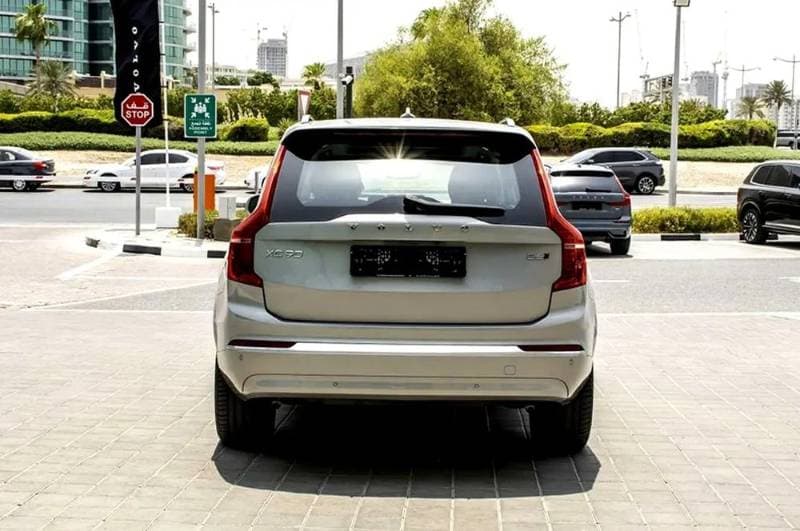 2024 Volvo XC90 thumbnail 5