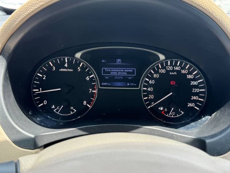 2018 Nissan Altima thumbnail 4
