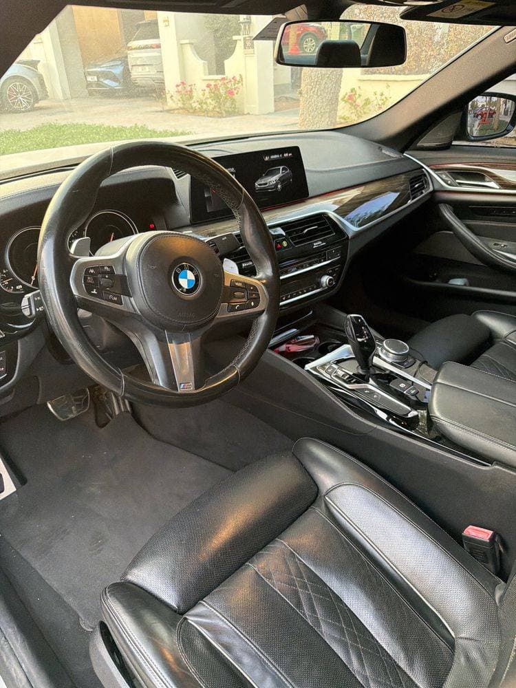 2017 BMW 5 Series Sedan thumbnail 5