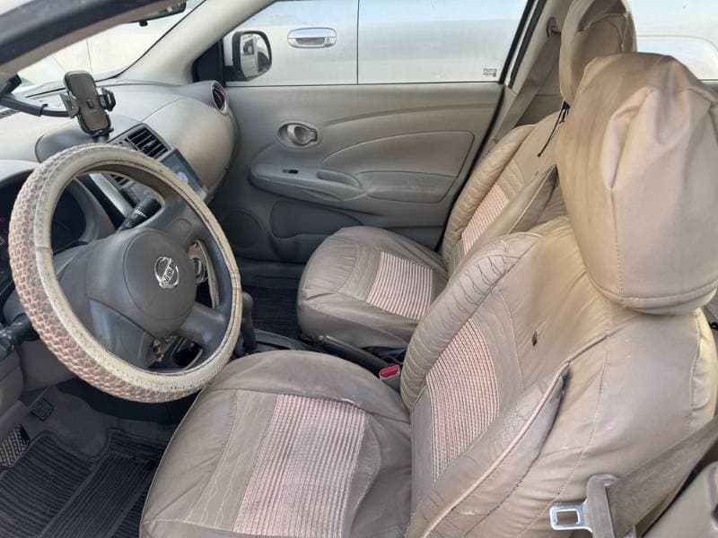 2013 Nissan Sunny thumbnail 4