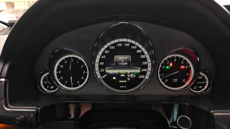 2013 Mercedes-Benz E-Class thumbnail 5