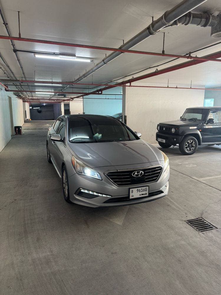 2015 Hyundai Sonata thumbnail 2