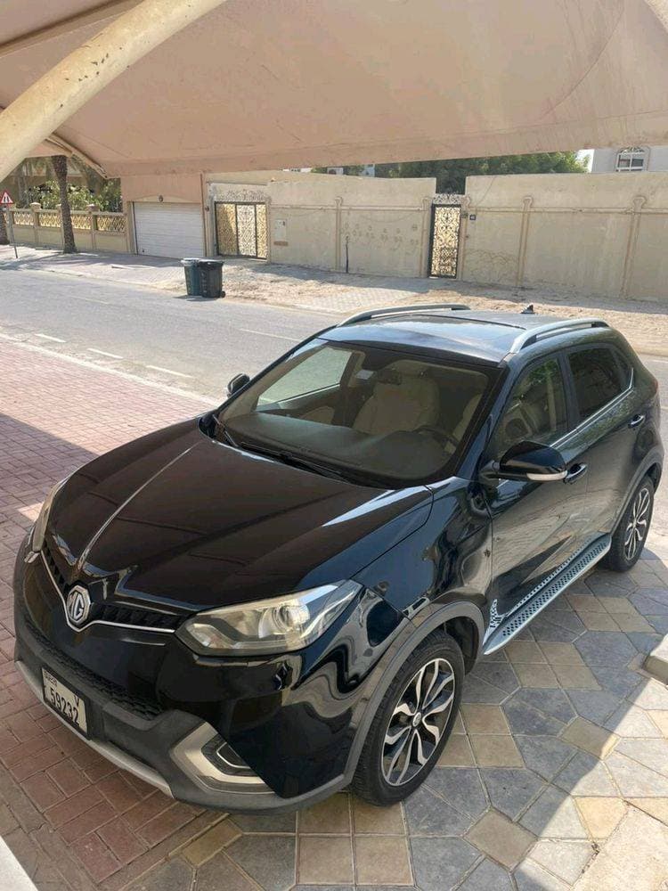 2016 MG GS