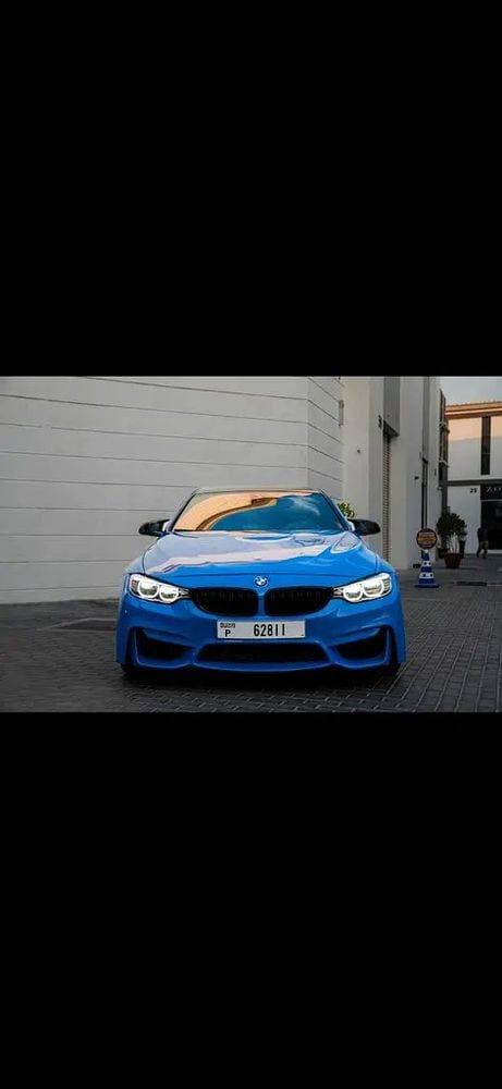 2017 BMW M4 Coupe thumbnail 3