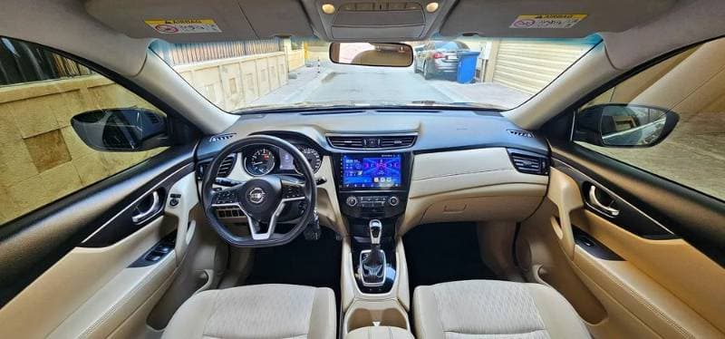 2021 Nissan X-Trail thumbnail 3