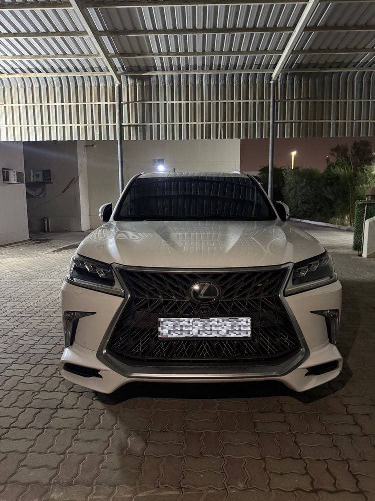 2019 Lexus LX 570