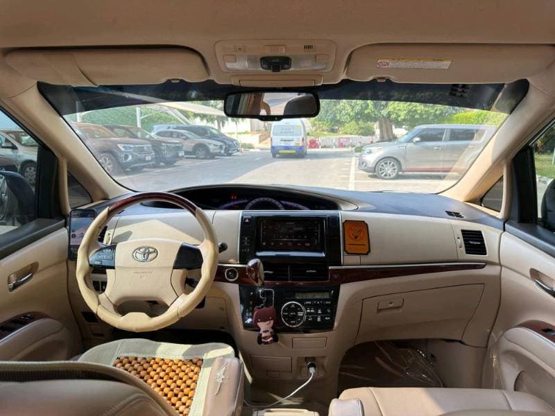 2019 Toyota Previa thumbnail 4
