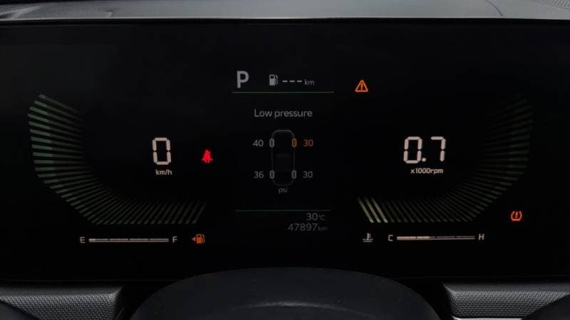 2024 Kia K5 thumbnail 4