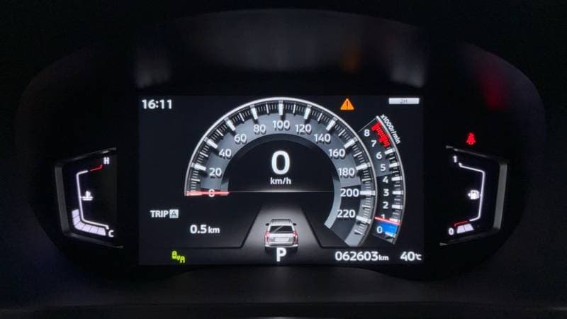 2023 Mitsubishi Montero Sport thumbnail 8
