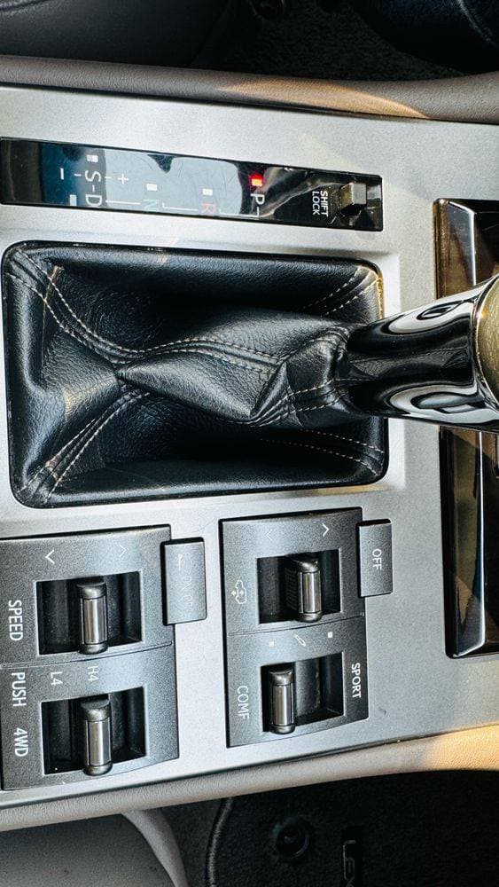 2016 Lexus GX 460 thumbnail 8