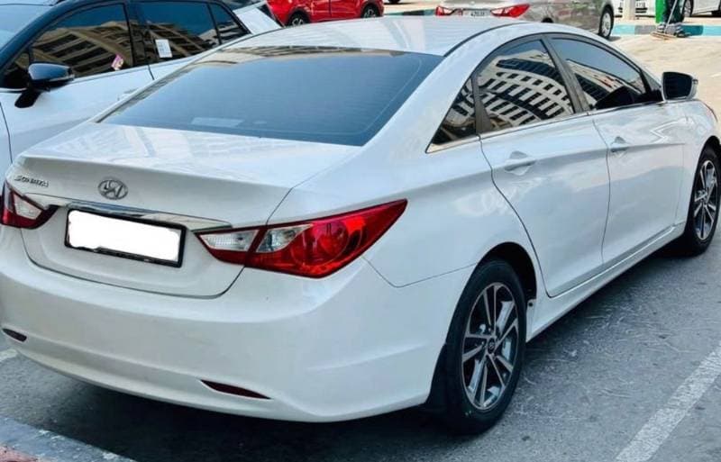 2015 Hyundai Sonata thumbnail 2