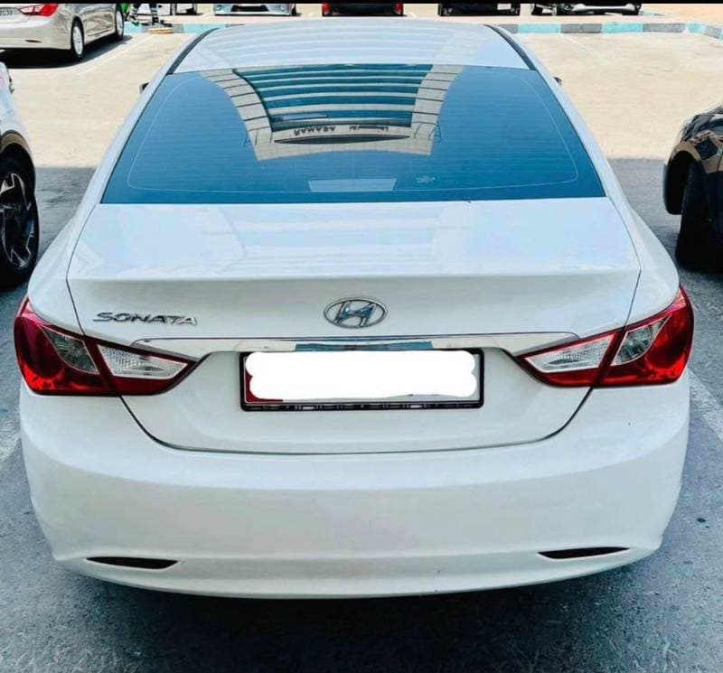 2015 Hyundai Sonata thumbnail 3