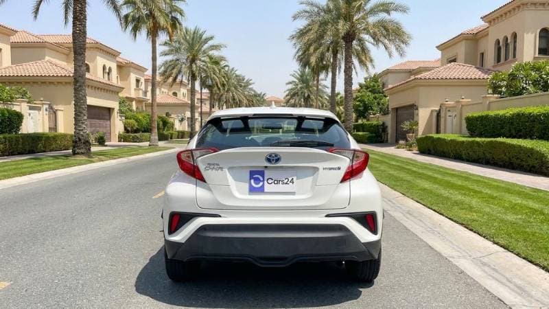 2023 Toyota C-HR thumbnail 3
