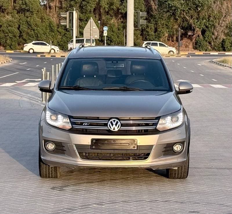 2016 Volkswagen Tiguan thumbnail 5